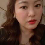 Shim Jin-hwa Instagram - - 오늘 그냥 수다라방이었는데 함께해줘셔서 감동🥹 자주 자주 해볼게요♥️ 오늘 예쁘다고 해주셔서 영상 사진 올려요🌸 원효씨 올때까지 안지울게요🤭 진짜 많이 물어보신 립은!! 드디어 첫 일정이 잡혔어요💋 2024. 06. 19- 2024. 06. 21 그리고 피타니 로젠지 글루타치온🤍 2024. 06. 10. - 2024. 06. 12