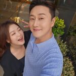 Shim Jin-hwa Instagram - - 오보💕 나 눈 안떴눈뎅?😆