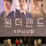 Shim Jin-hwa Instagram - - 작은 인연도 소중히 여겨 가슴속에서 울림까지 만들어주는 우리 보검배우님🥹 이번에도 기쁘고 좋은날에 초대해줘서 어찌나 감동이었는지- 팬미팅에 공연에 시사회까지💕 안개꽃 꽃말이 “맑은 마음”이라는데 보검 배우님을 꽃에 투영하면 안개꽃이 아닐까해요🤍 영화를 보고 한참을 일어나지 못하고 눈물이 멈추지않아 애를 먹었는데 끝나고 영화 얘기를 새벽 2시까지 하며 행복해했어요. 보검님의 눈에서 나오는 연기는 참 아름다웠습니다. 여운이 이렇게 따뜻하고 길다니✨ 김태용 감독님🥰 너무 좋았습니다. 영화 “원더랜드”