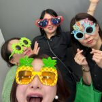 Shim Jin-hwa Instagram – –
청송친구들 서울 1박2일💛

45살 밖에 안됐어 우리🥰
더 신나게 살자❣️

포항 안동 상주 다 다른곳에 살지만
어디서 들은건 있어서
“힙지로” 가고 싶다고🤭

힙지로 찍고
다음날 잠수교 찍고
배부르다며 일말의 양심으로 볼링까지 알차게 치고
각자의 집으로💕

우리 매니저 현준이 볼링도 잘침👍
개인 최고기록🌸
