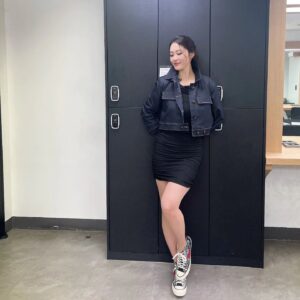 Shin A-young Instagram - 신발