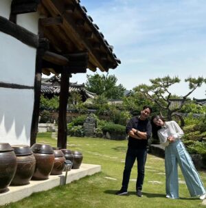 Shin A-young Instagram - 힐링로드 다큐 오늘 12시에 tv조선에서 방송 나간대요!!!
장동선 박사님 @curious.brain.lab  은 진짜 최고의 여행파트너!!👍👍👍👍