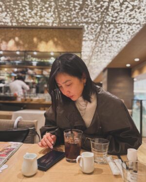 Shin Dong-mi Instagram - 도쿄맑음✨