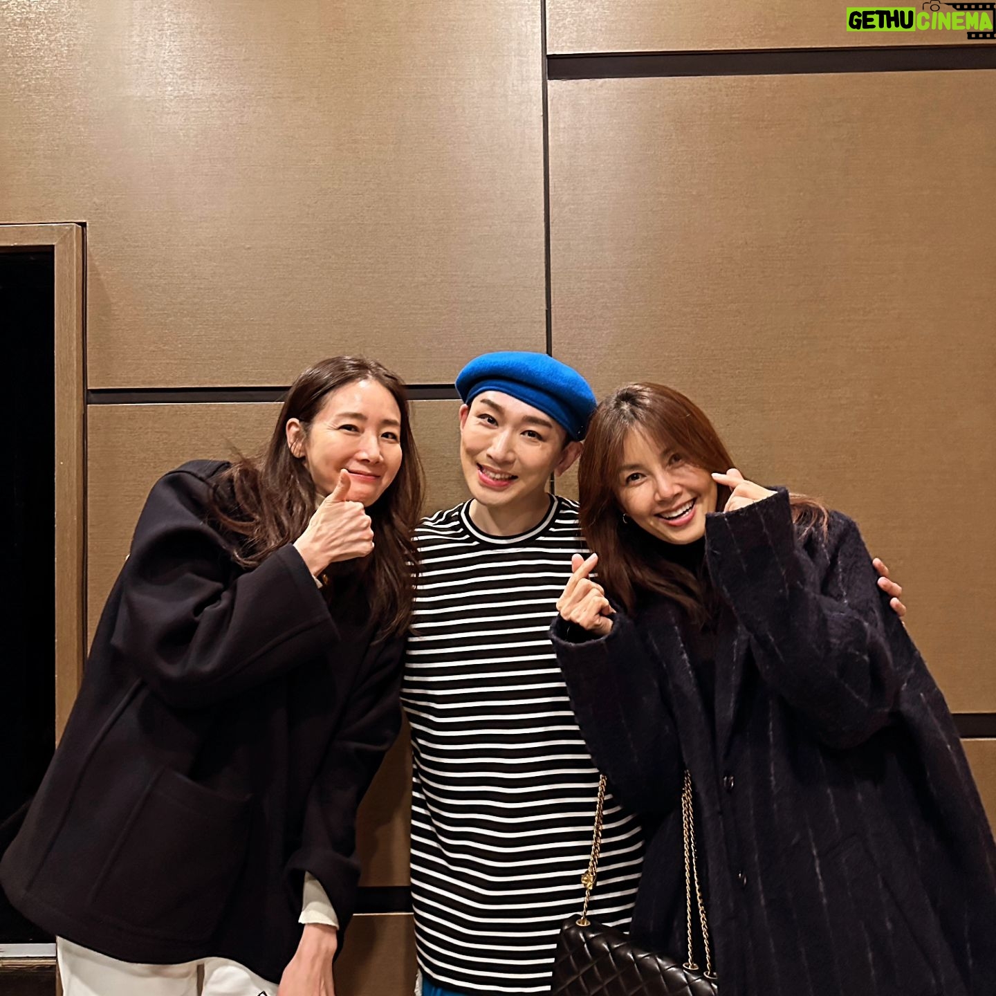 Shin Ae-ra - 8.9K Likes - 지우덕분에
호영씨 초대를 두번이나 받았네요
감사해요♡
내 문화생활파트너 띠우^^
담엔 뭐볼까?