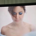 Shin Ae-ra Instagram - 20대의나와 50대의나, 젊음은 사라지고 많은것이 달라졌네요ㅎ 하지만 55살이라는 나이도 참 좋습니다. 10년후, 20년후는 어떨까요^^ 울경민언니도 이제는 돋보기끼고 화장을해주네요. 그때나 지금이나 변함없는, 아니 더깊어지는 관계 감사합니다♡