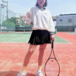Shin Bong-sun Instagram - 봄맞이 테니스복🌻🌻🌻 땀흘리고 난후 감기 걸릴까봐 장착한 아우터도 맘에 들어😍 @game.set.match._official