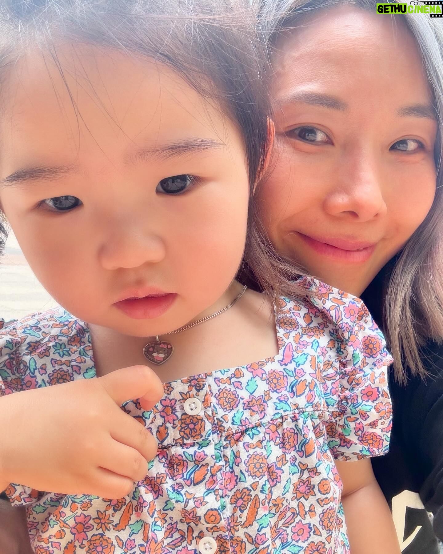 Shin Bong-sun Instagram - 뽀시래기들 너무 귀엽짢어😍😍😍😍 또 놀루와~~~