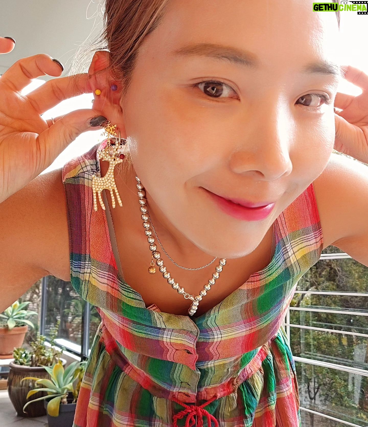 Shin Bong-sun - 3.1K Likes - Merry christmas🎄