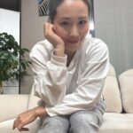 Shin Bong-sun Instagram - 업로드를 자주 안 하는것 같아서 부랴부랴 올림 (feat.목늘어난티셔츠)