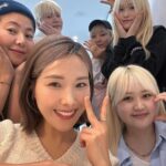 Shin Bong-sun Instagram - 제니하우스 식구들과 래영실장님 😍🫰