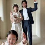 Shin Da-eun Instagram - 우리의 8주년 결혼기념일 똥고발랄 홀리👶🏻 가 투입(?)되고 더욱 우당탕탕 해진 우리가족🤦🏻‍♀️ (콩심는데 제대로 콩이 났지모야 🐿️) 지금처럼만 신나게 살아가보자 얘들아 봄아🐻내년에도 꼭 함께해야해 너까지 있어야 완전체다 🙌 자아, 우리가족 화이팅 🤸🏻‍♂️ #8thanniversary #결혼기념일 #신난다은결혼기념일👰🏻🤵🏻 (☝️우리의 지난 결기역사 함께하실래요?🙈)