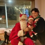 Shin Da-eun Instagram - . 1. 내 차에 옹기종기 썰매🛷싣고 산타🎅🏻만나러 가는 중 2. 산타🎅🏻하부지 조심히 오시라고 굴둑 청소 중 3.산장까지 찾아오신 내생애 최애 산타🎅🏻하부짘ㅋㅋㅋㅋ 4. 오열 5.내 애완루돌프🦌가 끌어주는 썰매🛷 즐기기 6.올해도 우리집 트리밑에 쌓여진 선물 꾸러미🎁 7.사랑하는 친구가 준비해준 크리스마스케이크 🍰 8.후다닥 준비해보았 홈파티🥂 9.인생 두번째 크리스마스 우리집 아기산타🎅🏻♥️ 올해도 즐거운 성탄절 이었다🌝 #신난다은👩🏻