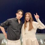 Shin Do-hyun Instagram - 마지막까지 함께 해주세요✨ #어느날우리집현관으로멸망이들어왔다 #내일도9시 ✌️