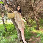 Shin Hyun-ji Instagram - My new rocking horse bag 🐴 #burberry #ad @burberry