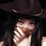 Shin Hyun-ji Instagram - @harpersbazaarkorea May #Thecowgirl 🐎