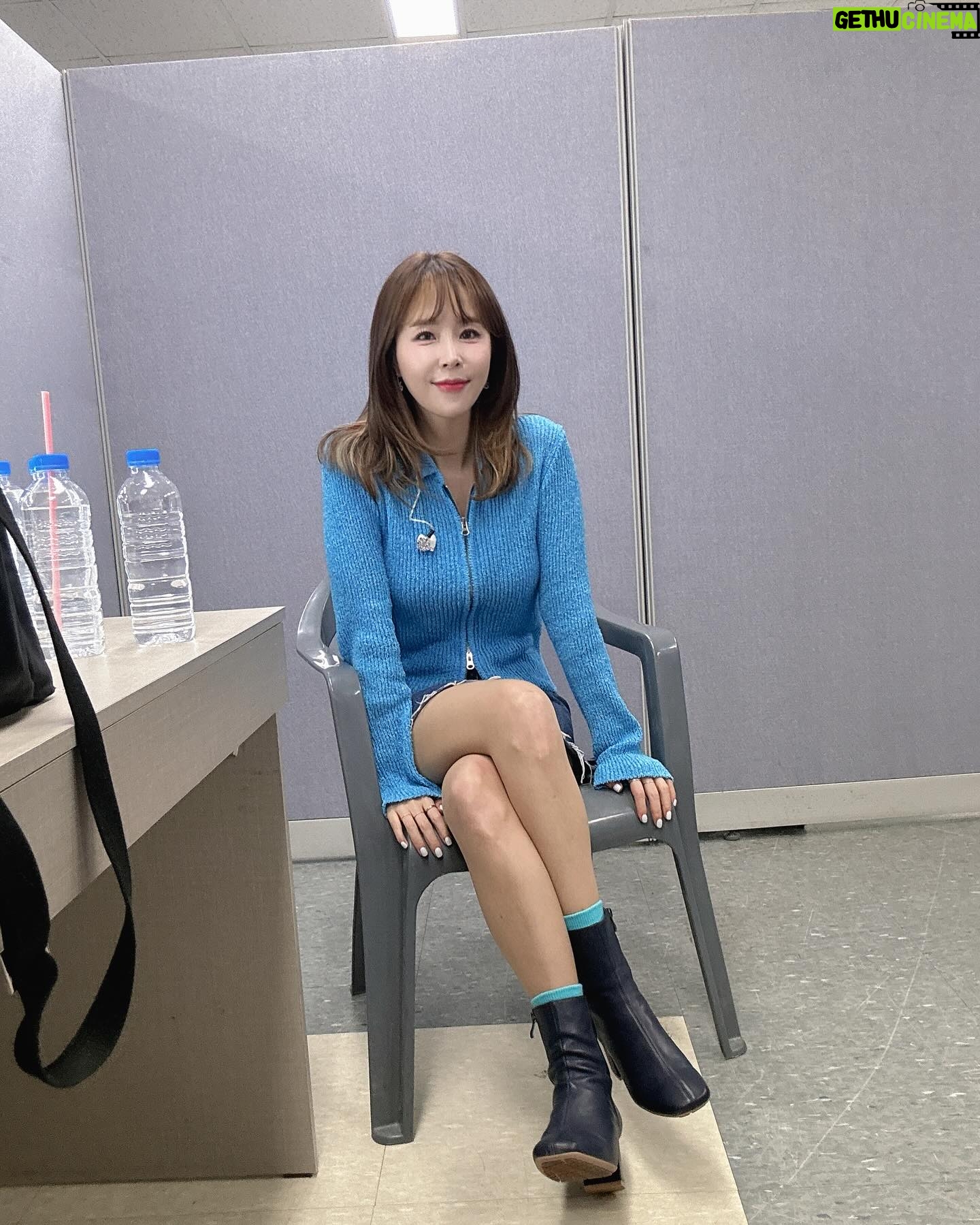 Shin Ji - 6.7K Likes - 여러분들께서 보내주신
좋은 기운 받고 돌아갑니다💙
#2024현대_위드에이치콘서트