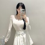 Shin Sae-rom Instagram - 슬슬 봄이 오려나봐요 드라이브 갈사람 !