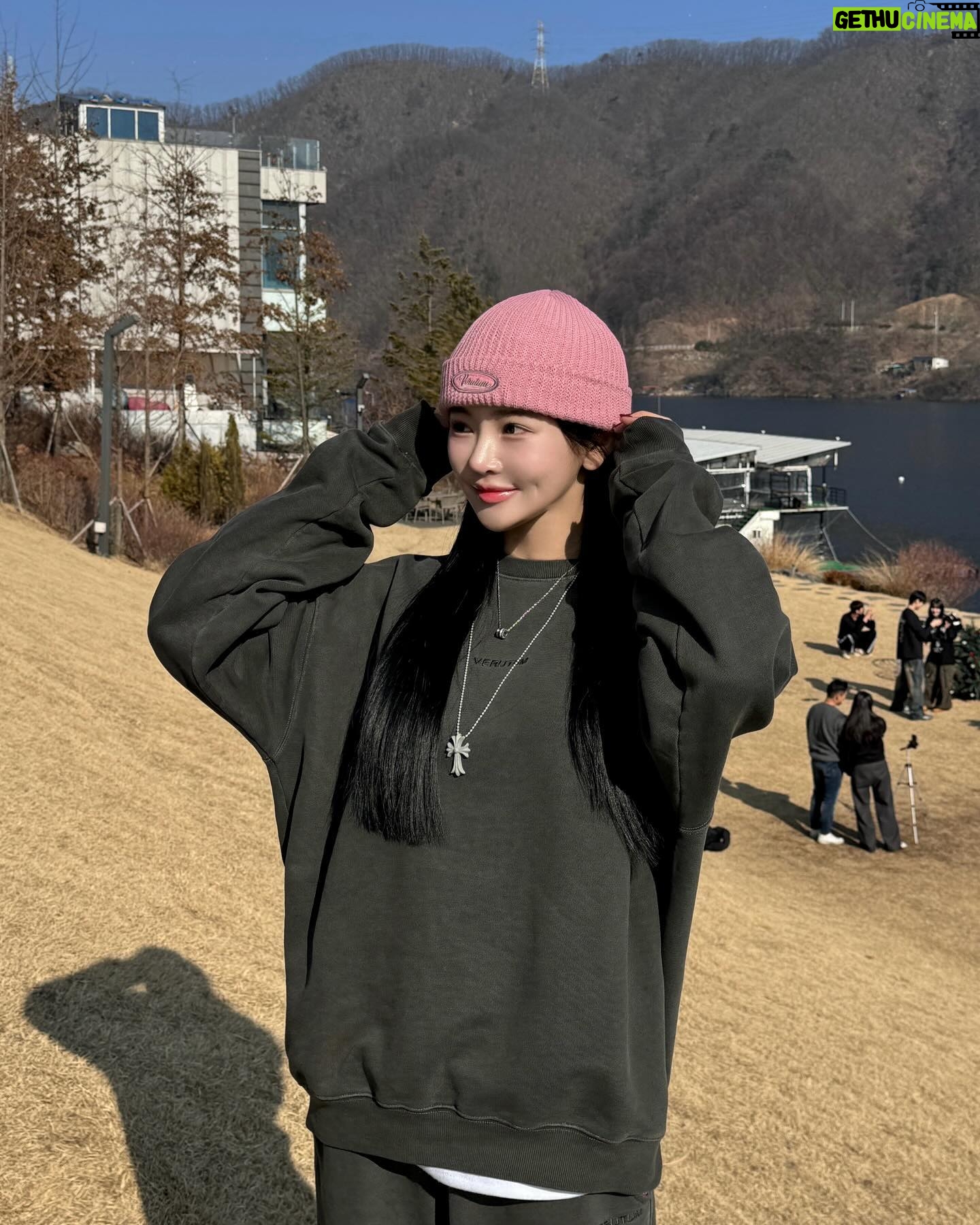 Shin Sae-rom Instagram - 설에도 정신없는 하루였습니다 🖤