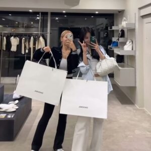 Shin Sae-rom Instagram - 진짜 일상