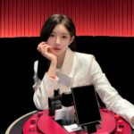 Shin Sae-rom Instagram - #광고 @chanel.beauty.korea 💄 🗓️4/29 (월) ~ 5/26 (일) 🕖월-목 13:00-20:00, 금-일 11:00-20:00 📍성동구 성수동 2가 277-26 ✔️샤넬 공식 채널(홈페이지, 페이스북, 카카오톡채널, 샤넬뷰티 코리아 인스타그램)을 통해 선착순 예약가능합니다! #샤넬루쥬알뤼르팝업 #CHANELNUITBLANCHESEOUL #루쥬알뤼르 #샤넬메이크업 #샤넬뷰티