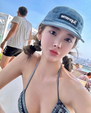 Shin Sae-rom Instagram - Bkk🇹🇭