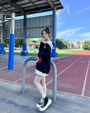 Shining Instagram - 王主持の校園OOTD！！！
@misterchild_official @nihow_official