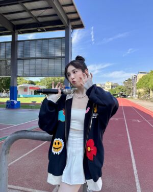 Shining Instagram - 王主持の校園OOTD！！！
@misterchild_official @nihow_official