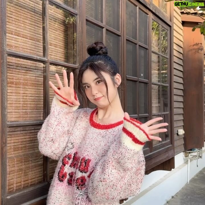 Shining - 3.4K Likes - 初三去鹿港走春!🤍✨🫶🏻
在老街裡面擠來擠去感受過年氛圍🧧