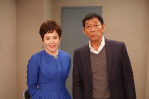 Shinobu Otake Instagram - スタッフからのお知らせ-------
【出演情報】
CX土曜プレミアム
フジテレビ開局65周年企画
『心はロンリー 気持ちは「…」FINAL』
4/27(土)
21:00〜23:40 オンエア

明石家さんまさんと27年ぶりにドラマで共演！
今作で出演4回目となる「心はロンリー」シリーズ。
1回目では「男女7人夏物語」の神崎桃子、2回目は窓の外から顔を覗かせる熊、3回目は幻影となって現れる亡き妻の役でしたが、今作でどのような役を演じるかは、放送で明らかになります！
是非ご覧下さい📺

#フジテレビ
#心はロンリー
#明石家さんま　さん
#大竹しのぶ