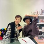 Shinobu Otake Instagram - な、な、なんとキムラ緑子さんの故郷、淡路島で2人のライブをする事が決定しました。 この話しを緑子ちゃんから 「来年でも再来年でもいいので、淡路島に来てください」 と言われて、 「えー、やるなら、早い方がいいよ。 できる時にできる事やっていこう」と私。 そしてトントンと話が進み、ついに実現します。 彼女の故郷に行ける事とっても楽しみです。 お近くの方はぜひ、ぜひ、いらしてくださいね。 先日行った一回目の打ち合わせ。 緑子ちゃんはもう、歌う曲を決めていて、きちんとノートに歌詞を書いていました。 なんて素敵なんだ💓 楽しい時間にしたいです❣️ 大竹しのぶ&キムラ緑子　 トーク&ライブ 〜楽しいよ、きっと うららうらら〜 ◾️2024年7月21日(日) 14:00〜開演 場所：洲本市文化体育館　文化ホール　しばえもん座(兵庫県) 全席指定¥6,000 チケットは、 6月1日(土)AM9:00〜 洲本市文化体育館窓口と、イープラスでの販売となります。 詳しくはこちら↓ https://eplus.jp/sf/detail/4093400001?P6=001&P1=0402&P59=1 ※リンクはプロフィールのハイライトから飛べます #キムラ緑子　さん #坂本昌之　さん #遠山哲朗　さん #大竹しのぶ