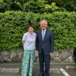 Shinobu Otake Instagram - 福岡で行われた、 『久原本家presents福岡音楽祭、音恵』 無事に終わりました。 沢山の皆さんが暑い中、私達の演奏を楽しんで下さいました。 本当にありがとうございました😊 私はあまりに楽しく最後で走り回りすぎて、曲がわからなくなってしまい、やり直しというハプニングが。 温かいお客様がドッと笑って、一層盛り上がってくださいましたが、、、。 反省🙏 素敵な方たちにもたくさん会えました。 岩崎宏美ちゃんとも本当に楽しかったあ。 詳しくはまた後で書きます。 あー、また来年も行けますように。 茅乃舎（久原本家）の社長さんである河邉さんとも、久しぶりにお会い出来ました。 本当に素敵な方です。 #葉加瀬太郎　さん #村治佳織　さん #奥田民生　さん #青柳誠　さん #羽毛田丈史　さん #柏木広樹　さん #河邉哲司　さん #大竹しのぶ