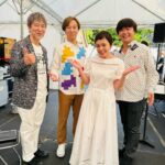 Shinobu Otake Instagram - 福岡で行われた、 『久原本家presents福岡音楽祭、音恵』 無事に終わりました。 沢山の皆さんが暑い中、私達の演奏を楽しんで下さいました。 本当にありがとうございました😊 私はあまりに楽しく最後で走り回りすぎて、曲がわからなくなってしまい、やり直しというハプニングが。 温かいお客様がドッと笑って、一層盛り上がってくださいましたが、、、。 反省🙏 素敵な方たちにもたくさん会えました。 岩崎宏美ちゃんとも本当に楽しかったあ。 詳しくはまた後で書きます。 あー、また来年も行けますように。 茅乃舎（久原本家）の社長さんである河邉さんとも、久しぶりにお会い出来ました。 本当に素敵な方です。 #葉加瀬太郎　さん #村治佳織　さん #奥田民生　さん #青柳誠　さん #羽毛田丈史　さん #柏木広樹　さん #河邉哲司　さん #大竹しのぶ