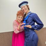 Shinobu Otake Instagram - 終わってしまいました。 ミュージカル『スウィーニー・トッド』大阪梅田芸術劇場で、大千穐楽を迎えることが出来ました。 連日たくさんのお客様に頂く熱い拍手、忘れられません。 本当にありがとうございました。 そして、キャストスタッフのみんなともお別れです。 毎日毎日一緒だったのに。 ずーと一緒だったのに。 寂しいなあ。 またそれぞれの道に戻っていってしまうのです。 またこの作品に出会えたこと、この仲間たちに出会えてことに感謝します。 ありがとうございました😊 また会いたいね。 #スウィーニートッド #梅田芸術劇場 #大竹しのぶ