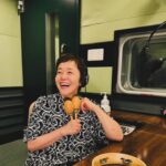 Shinobu Otake Instagram - 今日もNHKラジオ『スピーカーズコーナー』に沢山のメッセージをありがとうございました。 生放送は楽しいですね。 あっという間に時間が過ぎてしまう。 来週も生放送です。 ゲストの方にも来てもらいたいし、公開収録もまたして全国のリスナーの方達に会いたいし。 この番組を通して楽しいこと沢山したいなあ。 計画します‼️ #スピーカーズコーナー #大竹しのぶ様