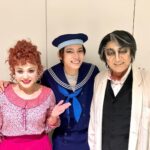 Shinobu Otake Instagram - 川越公演、無事に二回終わりました。 熱い拍手を本当にありがとうございました。 昨日は、アンソニー役の糸川耀士郎君が一足早くの千秋楽でした。 そんな事ってあるの？って感じですが、これが現実です😢 もう、きっとあっという間に終わってしまうのかなあ。 寂しいなあ。 あと四回、心こめて頑張ります‼️ 過去公演に出演したメンバーが観に来てくれました。 キムラ緑子ちゃん、多岐川装子ちゃん、岡田誠さん。 みんな本当に一緒に苦しんだメンバーで、懐かしがってくれた。 身体にもう音楽が染み付いてるメンバーです。 私がしているイヤリングは、装子ちゃんの手作り。 今度アップで写真撮りますね。 あっ、今日は、渡辺えりさんも来てくれた。 あっ、三婆だ‼️ （舞台のタイトル「三婆」です。 またあの芝居もやりたいなあ。） みんな遠くまでありがとう💓 #スウィーニートッド #市村正親　さん #糸川耀士郎　さん #キムラ緑子　さん #岡田誠　さん #多岐川装子　さん #渡辺えり　さん #大竹しのぶ
