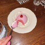 Shioli Kutsuna Instagram – 🤏🏼🥚