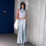 Shioli Kutsuna Instagram -