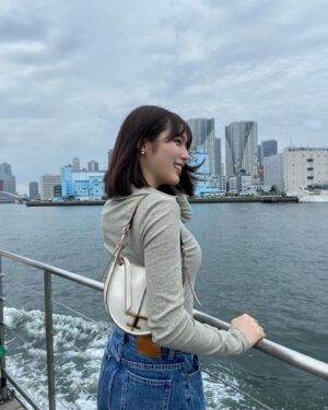 Shiori Akita Instagram - ・
休日🚢🌊