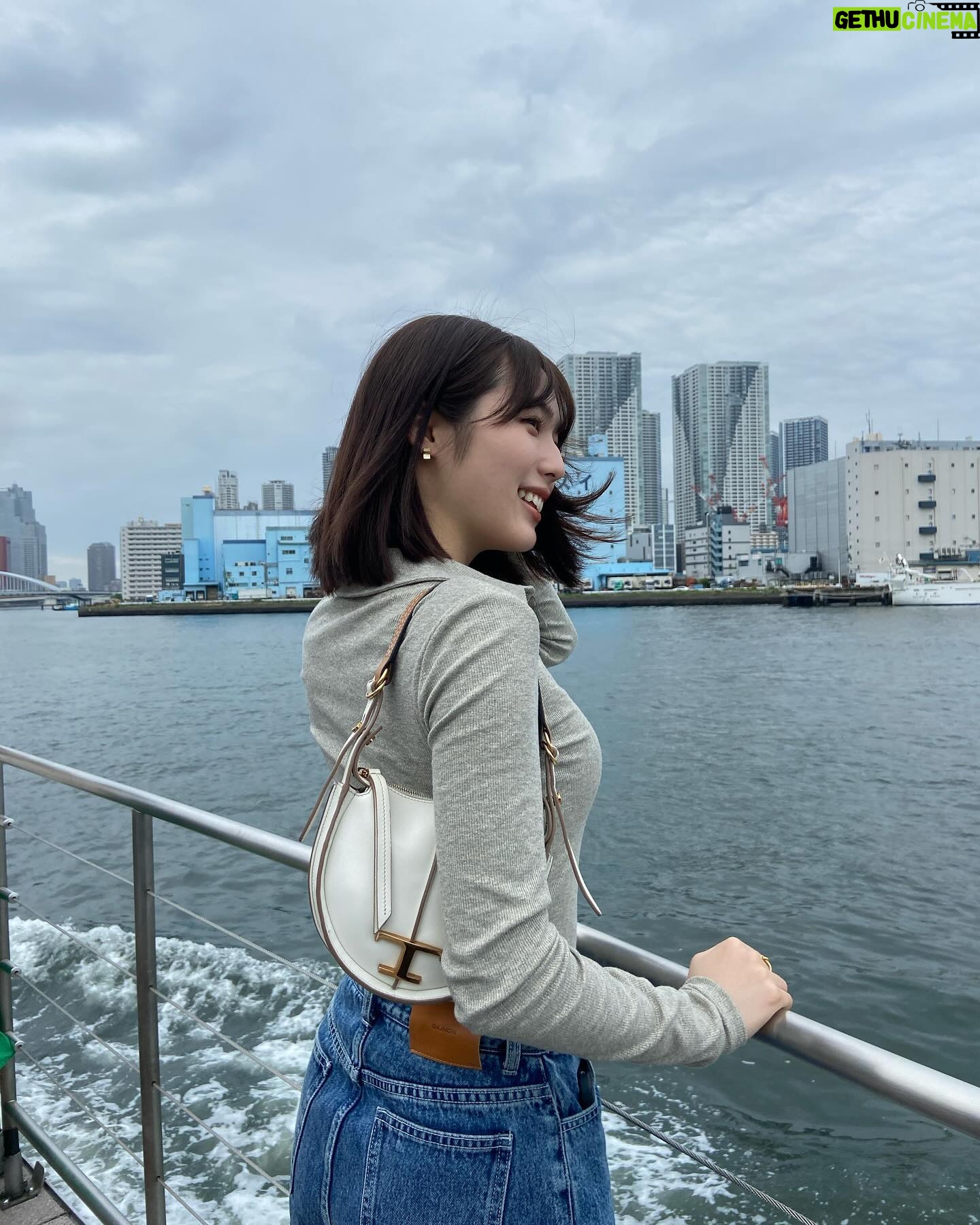Shiori Akita - 6.7K Likes - ・
休日🚢🌊