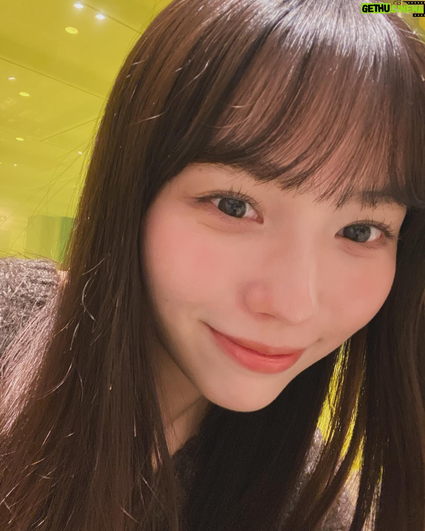 Shiori Akita - 8.2K Likes - ・
髪切る前の写真まだあった〜〜