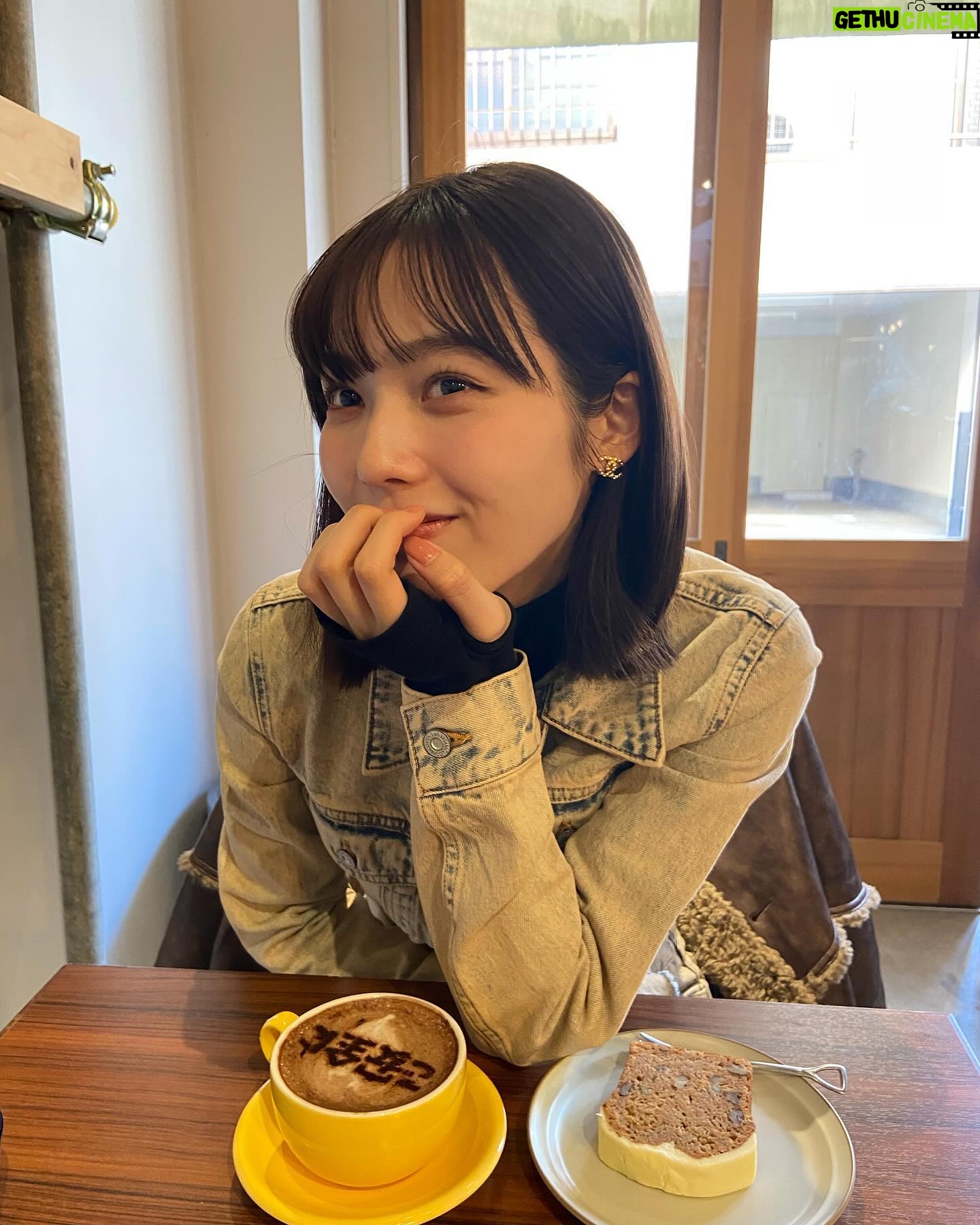 Shiori Akita - 7.7K Likes - 21歳になりました。
たくさんのお祝いありがとうございます❤️🔥
幸せな1年にするぞ!