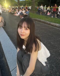 Actress Shiori Akita HD Instagram Photos and Wallpapers September 2023