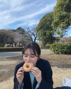 Actress Shiori Akita HD Instagram Photos and Wallpapers June 2024