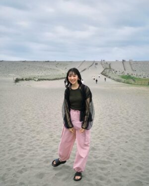 Shiori Sato Instagram - 浜松の中田島砂丘へ❤️‍🔥大自然を感じて癒されました☺︎