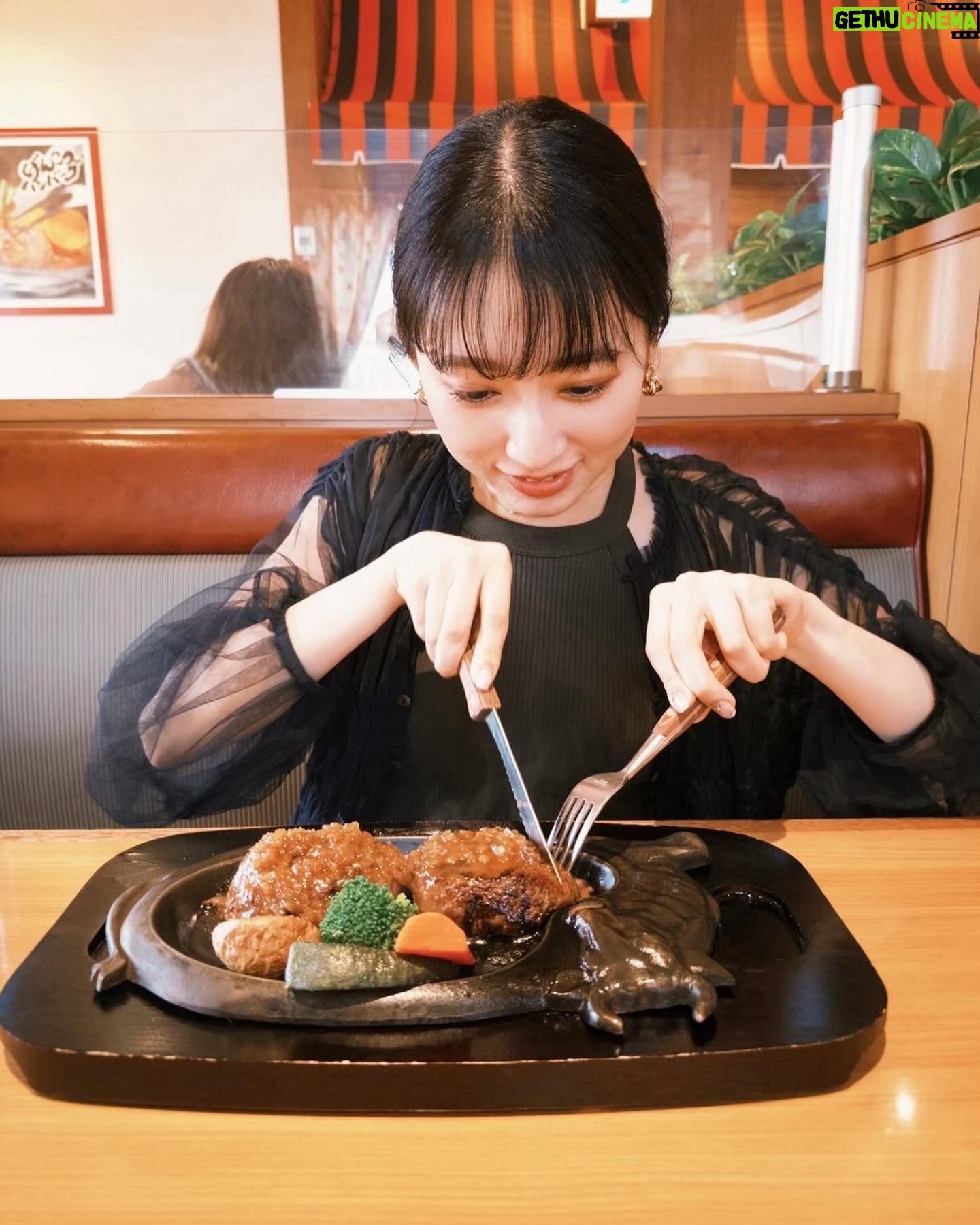 Shiori Sato - 3 Likes - 初浜松🍊さわやかのハンバーグが最強すぎました!
浜松とってもいいところで大好きになりました🤍