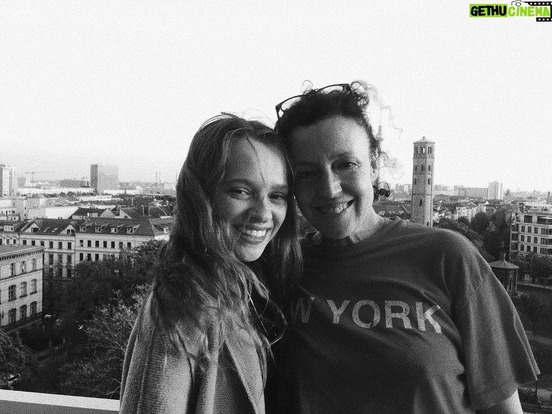 Shira Haas Instagram - 4 months came to an end. 🖤 That’s a wrap. Goodbye to the most amazing crew and cast and to my favorite, one and only, Esther Shapiro. MARCH 2020 on Netflix. #unorthodox