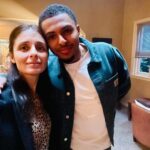 Shiri Appleby Instagram - GROWNISH 💙”Happy Not Knowing”. Working with these actors is pure joy. Check out this super fun episode, streaming now on Hulu! 💫 #directing