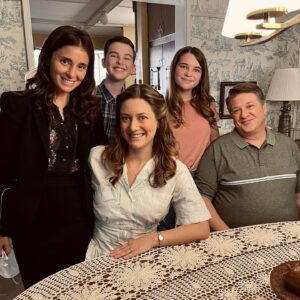 Shiri Appleby Instagram - YOUNG SHELDON 🎬 “Uncle Sheldon and a Hormonal Firecracker” new episode I directed airing tonight. Thank you again Steve, Steve and Amanda for welcoming me so warmly into the Young Sheldon world! Check it out tonight on CBS, tomorrow on Paramount   ❤️ #directing #stuffdreamsaremadeof