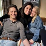 Shiri Appleby Instagram - YOUNG SHELDON 💛 “Teen Angst and a Smart-Boy Walk of Shame”. Working on Young Sheldon is like being wrapped in a warm blanket of fun. We laugh all day and everyone is super professional and ready to deliver aka the best way to spend a day. Hope you enjoy the episode. ✨ #directing