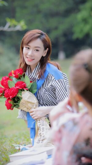 Shirley Yeung Instagram - 開心的春日味道！ 🌸

 #楊思琦 #szekikk #楊思琦szeki
#郊遊
#隨拍
#春天